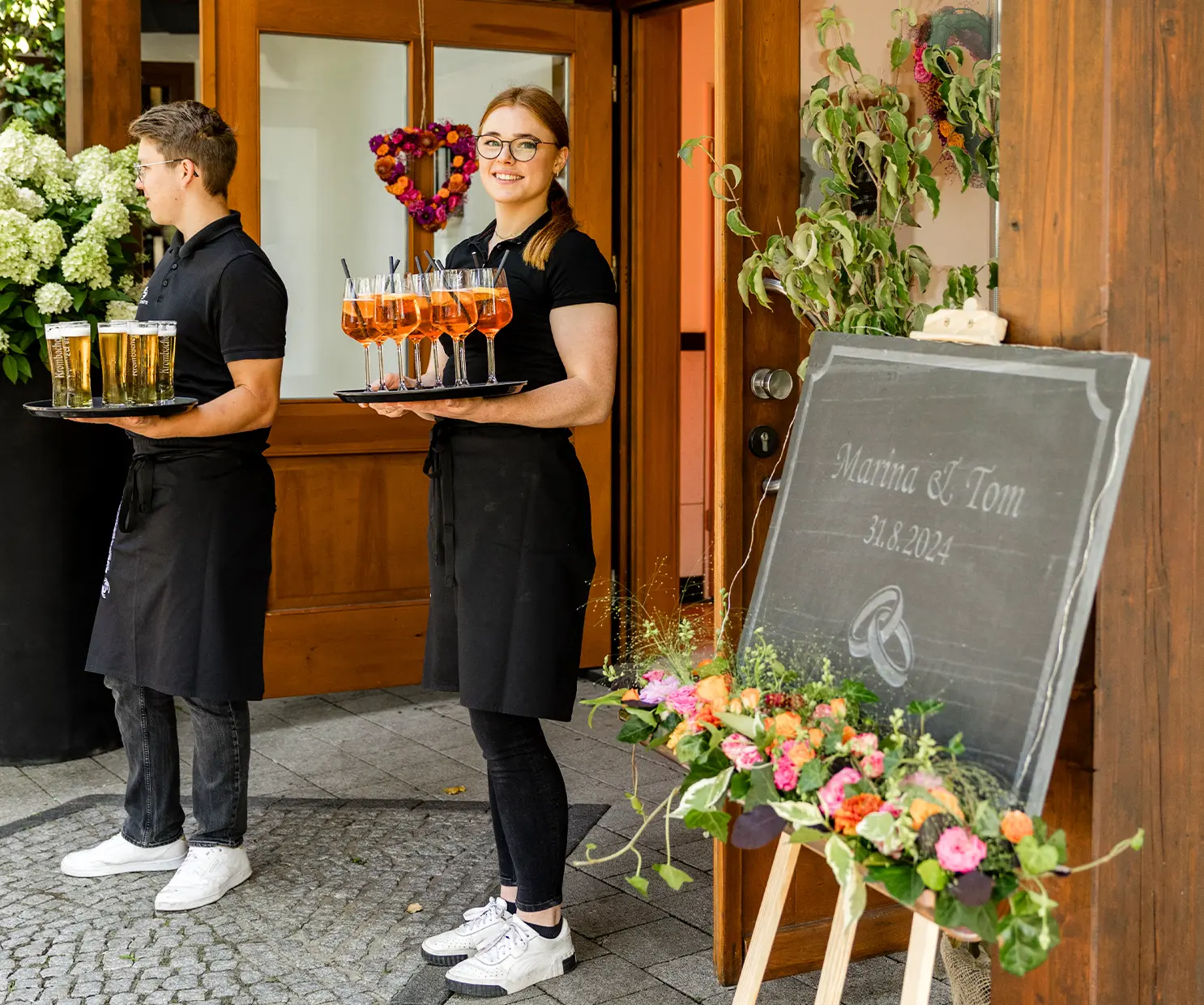 Vintage Hochzeit in Einer Schützenhalle